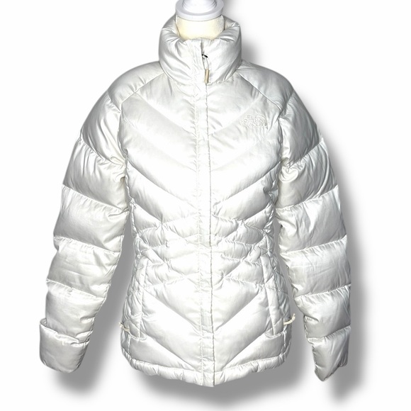 The North Face Aconcagua White down short Puffer Jacket small /xs - Picture 2 of 13